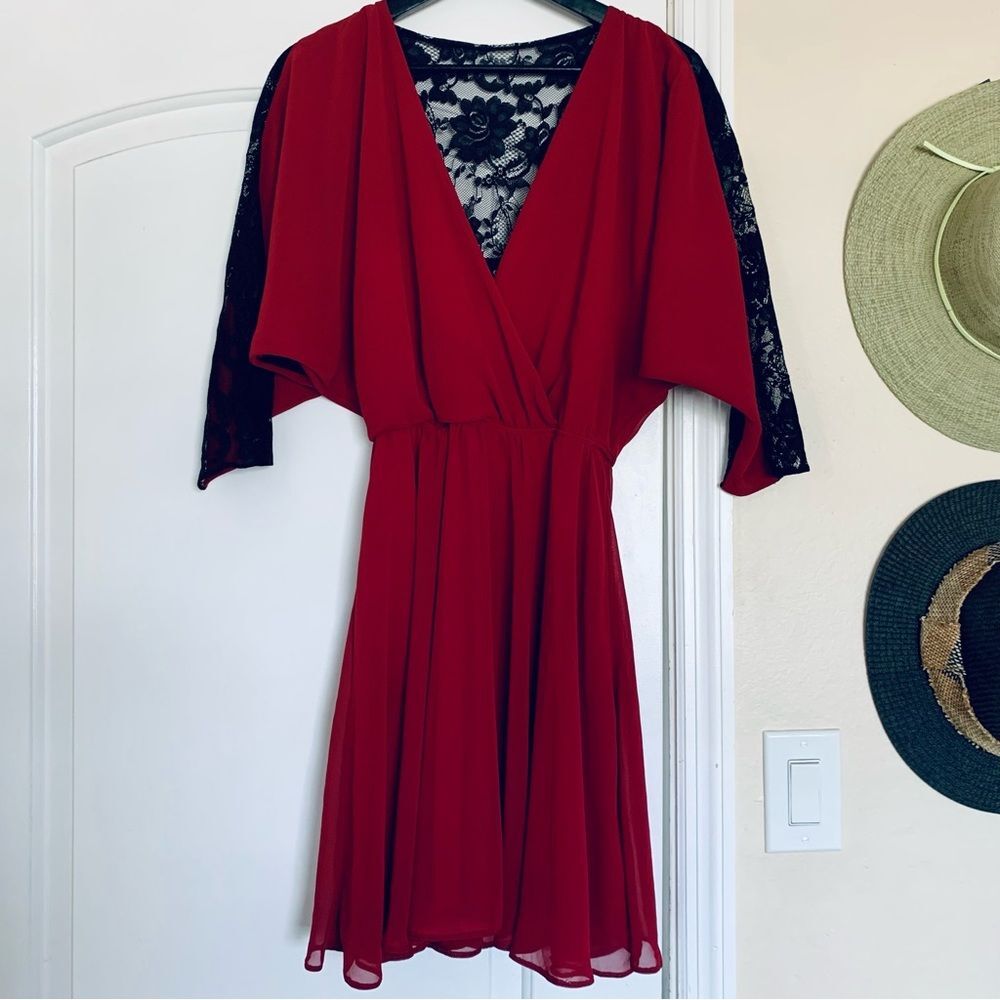 ASOS Deep Red & Black Lace Fit & Flare V-Neck Christmas Party Dress | Size: 6/S